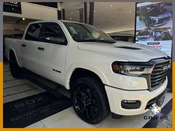 RAM 1500 3.0 HURRICANE 6 BITURBO GASOLINA LARAMIE NIGHT EDITION CD 4X4 AUTOMÁTICO